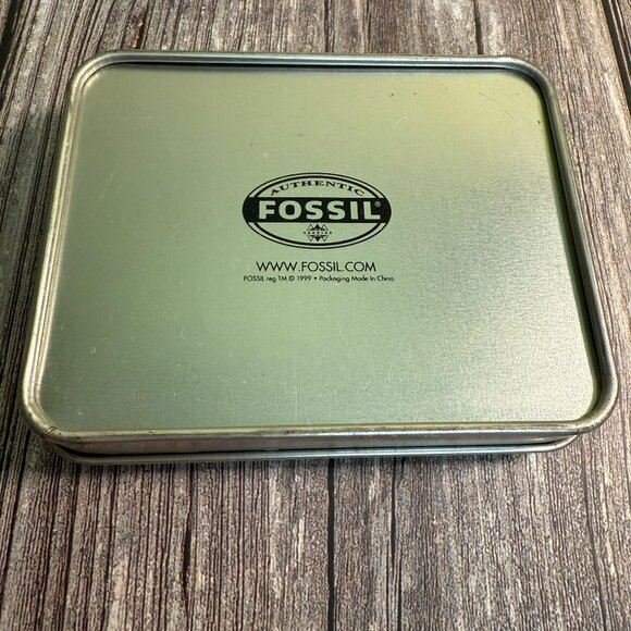Vintage 1999 FOSSIL Collectible Watch, Wallet, Money Clip Tin w/1954 Classic Car - Picture 2 of 5